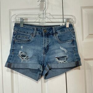 🌷 LONDON Low Rise Blue Distressed Denim Jean Shorts - Size 3